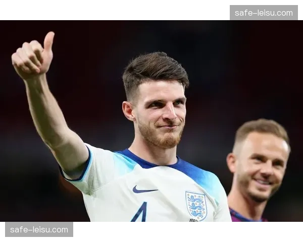 赖斯攻防全能表现稳固枪手中场 1.05亿英镑身价被评物超所值